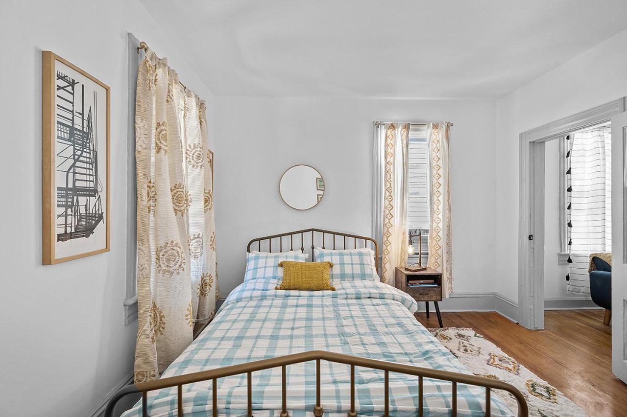 Center Of Little Italy #1 Apartment คลีฟแลนด์ ภายนอก รูปภาพ